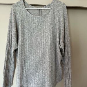 Grey half sleeve top